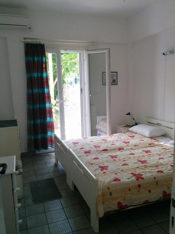 Varagoulis Giannis & Lenas Apartments Paramonas  Exterior foto